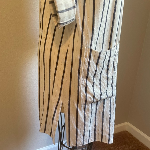 T Tahari Striped Shirt - Picture 7 of 14